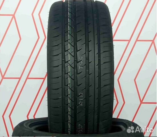 Arivo Ultra ARZ4 245/40 R18 97W