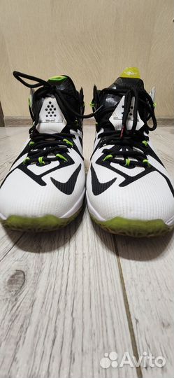 Кроссовки мужские Nike