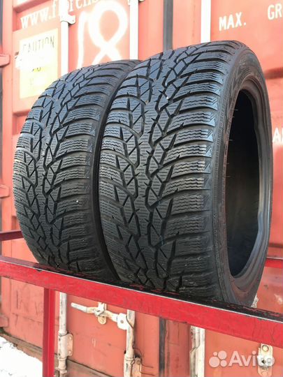 Nokian Tyres WR D4 215/45 R16 90H