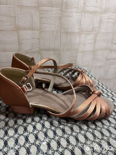 Бальные туфли