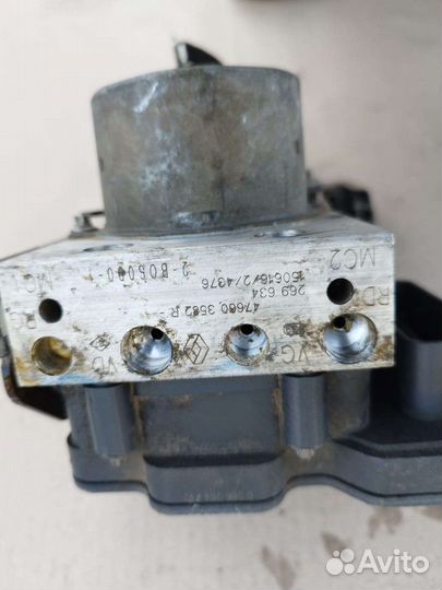 Блок ABS Renault Duster 1,2