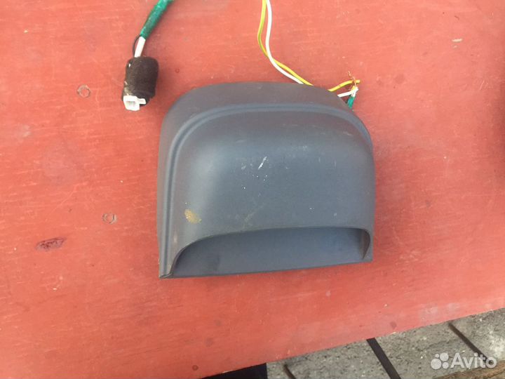 Задний стоп сигнал на Акцент