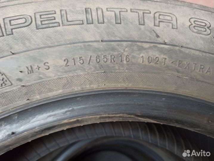 Nokian Tyres Hakkapeliitta 8 SUV 215/65 R16