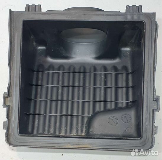 Крышка корпуса воздушного фильтра Honda C-RV 1