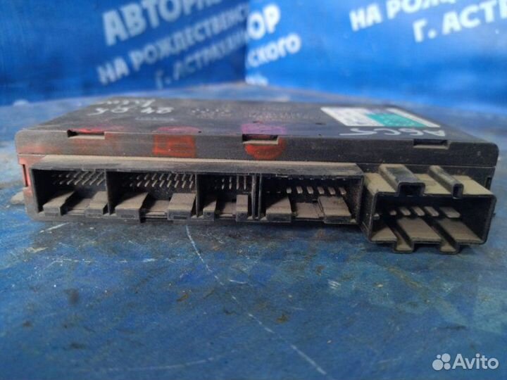 Блок комфорта Audi A6C5 седан 1998