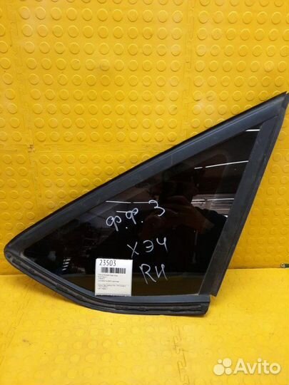 Стекло боковое заднее правое Ford Focus 3