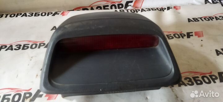 Nissan Maxima A32 Фонарь задний Cтоп сигнал