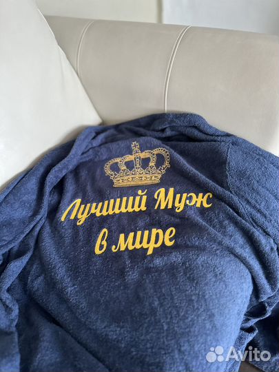 Халат с вышивкой