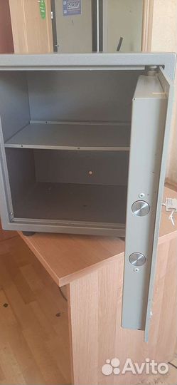 Ящик металлический с замком бу