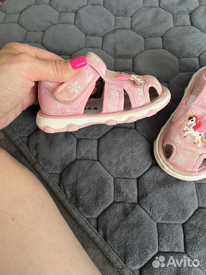 Сандалии детские для девочек 22 размер