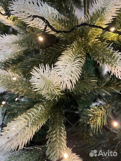 Искусственные ели