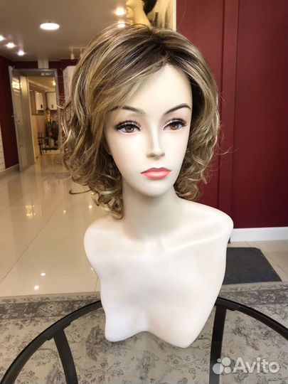 Искусственный парик Cat Ellen Wille