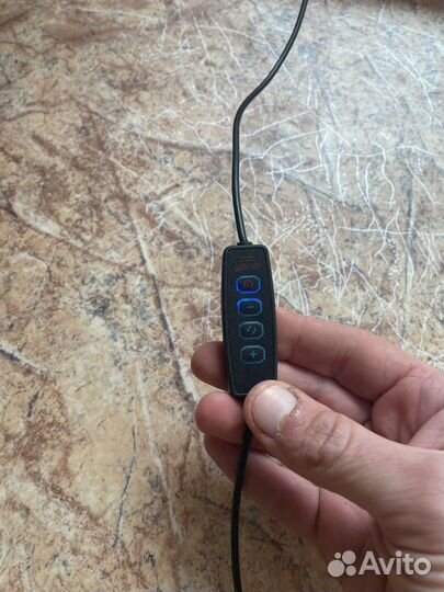 Кльцевая лампа для селфи