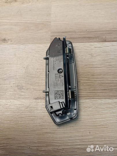 Фонарь салона (плафон) BMW X7 G07 2023 63319490433