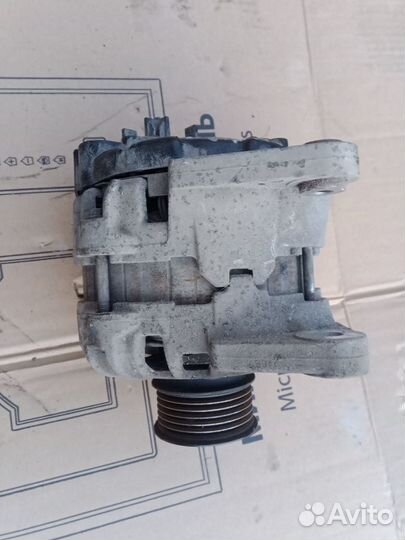 Генератор Рено Логан 2