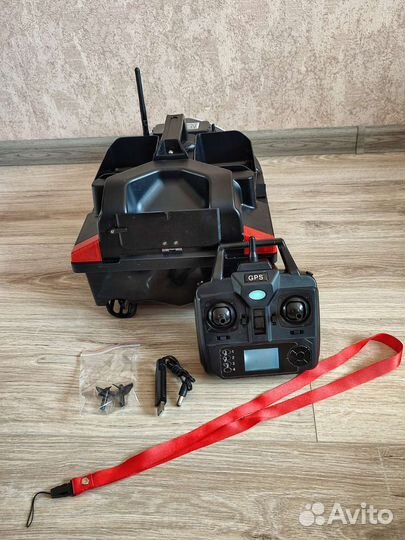 Прикормочный кораблик с gps 40 точек