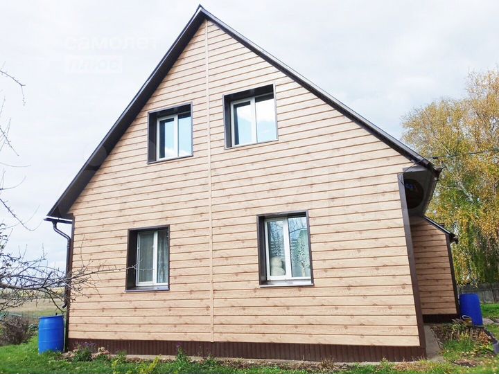 Дом 106 м² на участке 17 сот.