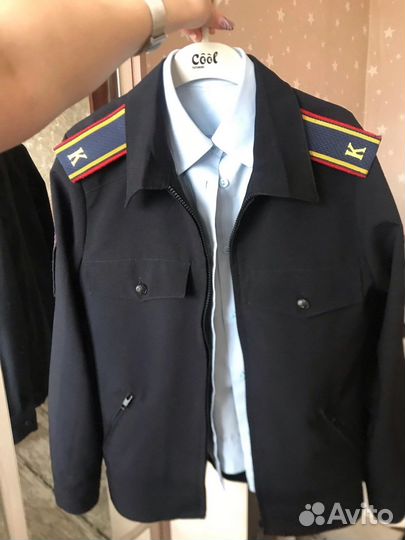 Женская форма полиции