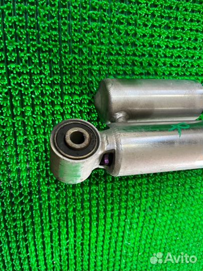 Стойка подвески зад. audi Q7