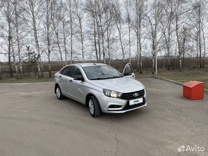 LADA Vesta 1.6 МТ, 2017, 100 000 км