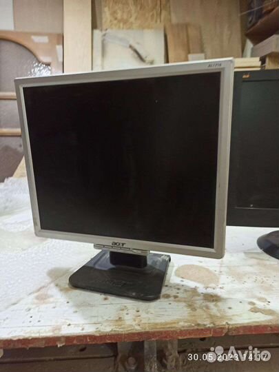 Монитор acer 2005 года