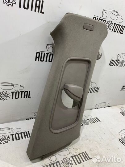 Накладка центральной стойки правая Volkswagen