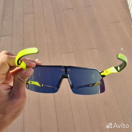 Горнолыжные очки oakley
