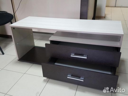 Тумба под телевизор