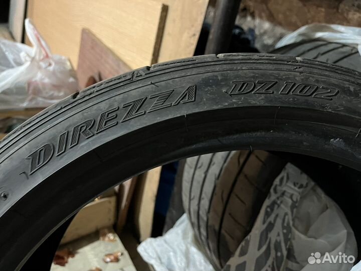 Dunlop Direzza DZ102 245/45 R18