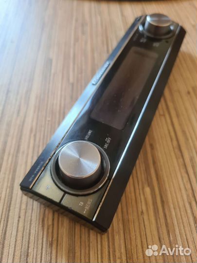 Панель Pioneer