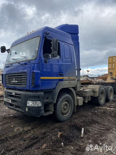 МАЗ 6430С9-520-010 с полуприцепом, 2018