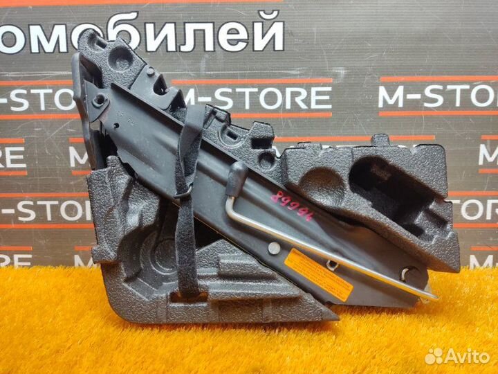 Домкрат Volkswagen Touareg 7L AXQ 2003