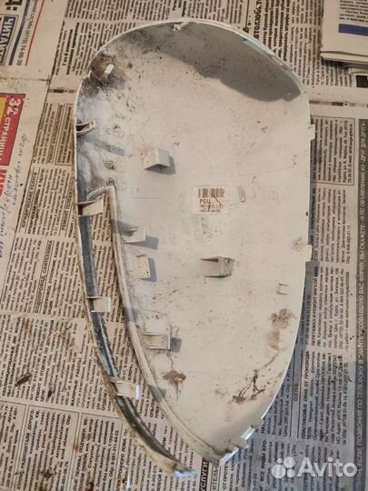 Крышка зеркала