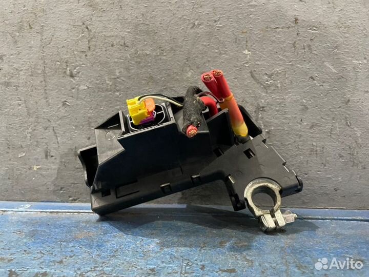 Клемма Audi A6 C6