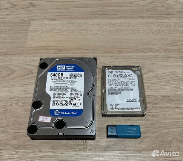 WD Blue 640 Gb; Hitachi 500 Gb