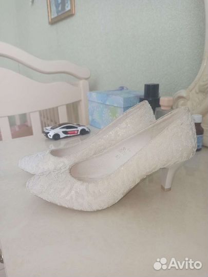 Туфли женские