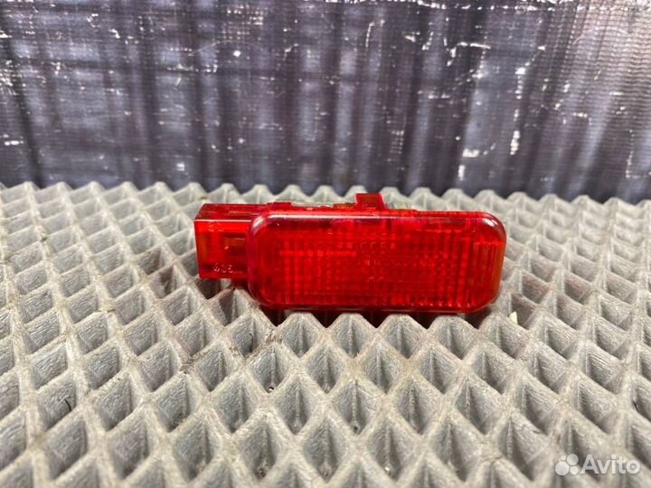 Плафон салона Audi Allroad C5 BES 2004