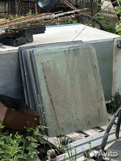 Стекла для морозильных камер ларей