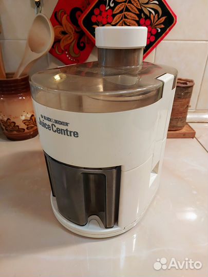 Соковыжималка Black & Decker JE 323, США