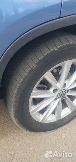 Bridgestone Dueler H/P Sport 235/55 R17