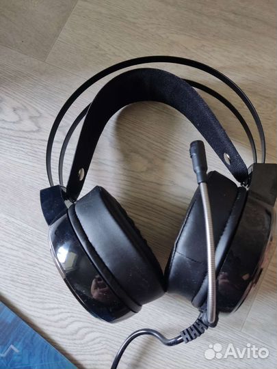 Игровые наушники oklick HS-L700G