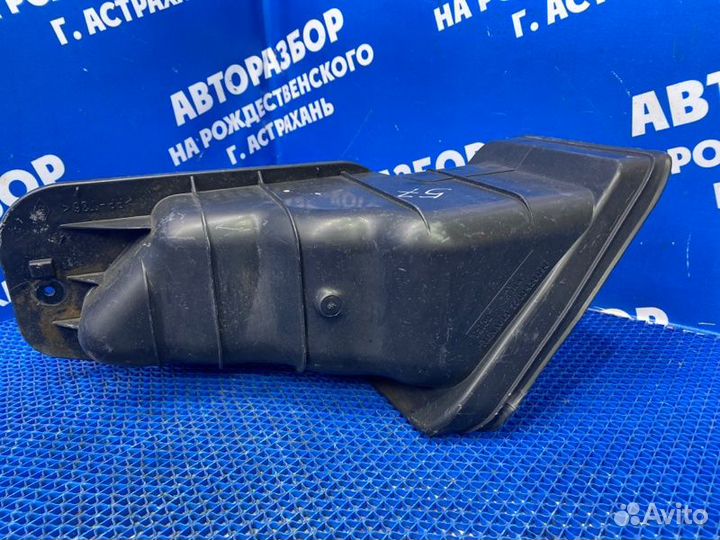 Воздуховод Renault Megane 1 седан K4J 2003