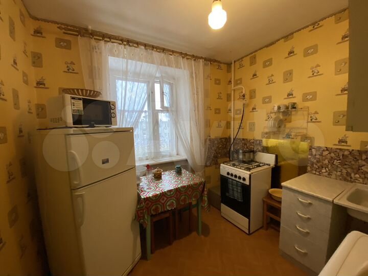 1-к. квартира, 35 м², 3/5 эт.