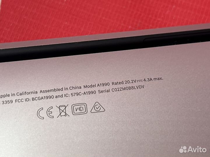 MacBook Pro 15 2019 i9/32GB/160 циклов