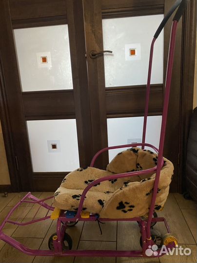 Детские санки на колесах