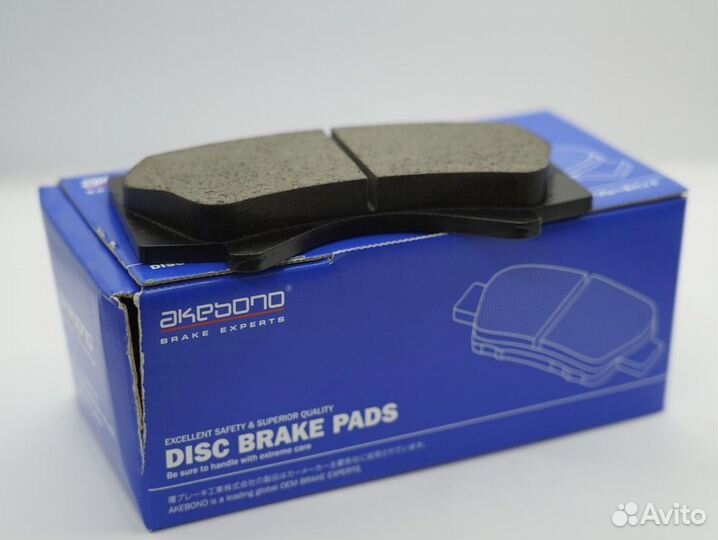 Колодки тормозные Toyota LC200 LX570 F, 00000461911