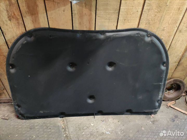 Обшивка капота Hyundai Equus 81125-3N700