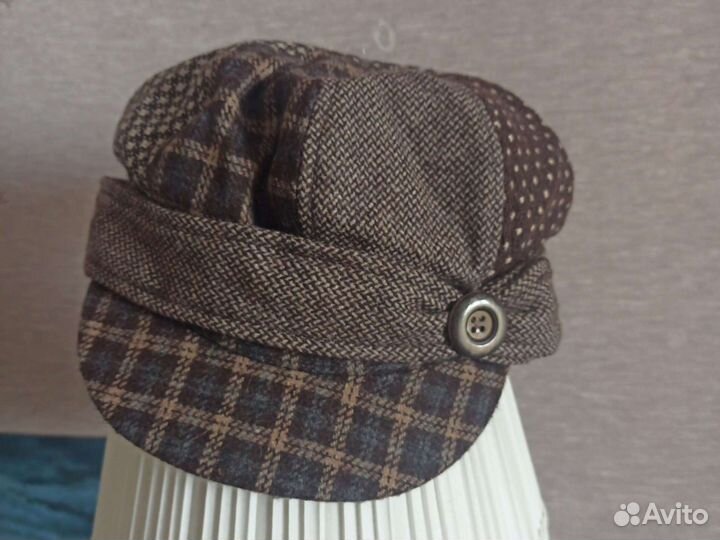 Кепка женская новая и кепка вязаная,Италия