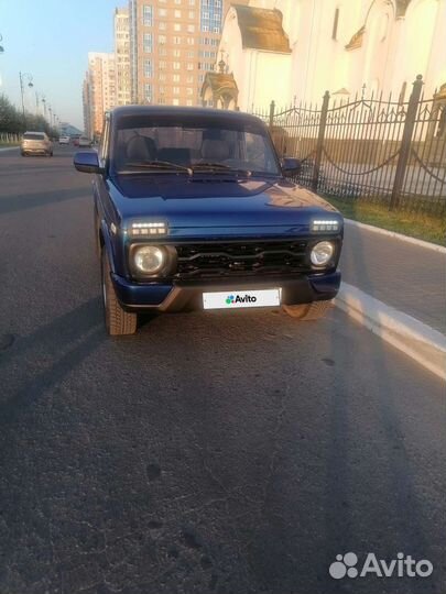 LADA 4x4 (Нива) 1.7 МТ, 2010, 90 000 км