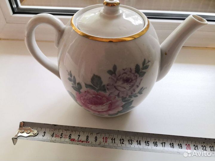 Винтажный керамический чайник